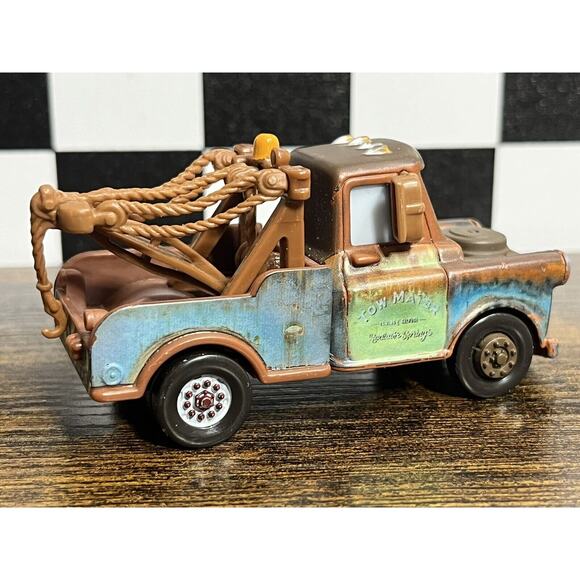 Disney Pixar TOONS Heavy Metal Mcqueen, Mater, Mia & Fillmore Diecast 1:55 Lot - Picture 4 of 13